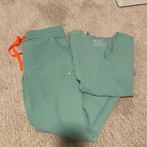 Small Jade Figs Sets - Like New